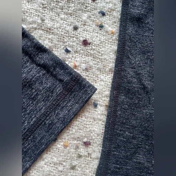 Lululemon Clam Digger Purple And Heathered Gray Capris - Picture 7 of 13